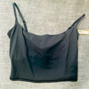 SKIMS Fits Everybody Cropped Cami, NWT, Size Medium, Color Onyx